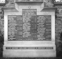 6a00d834bac03769e2022ad37ad5e8200c-640wi